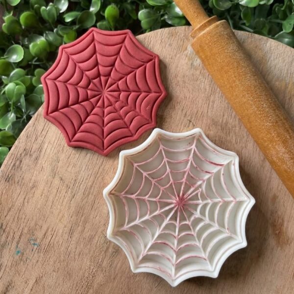 spider-web-cutter
