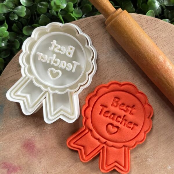 best-teacher-award-cookie-cutter