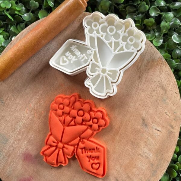 Thank You Flower Bouquet Cookie Cutter thank-you-flower bouquet-cookie-cutter